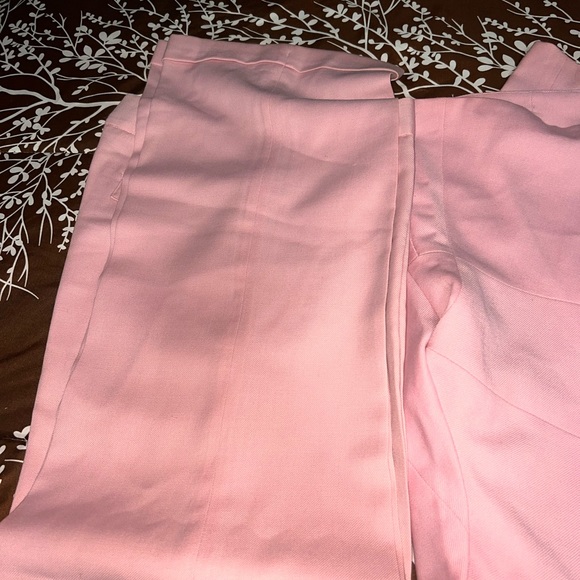 Suit - Picture 11 of 16